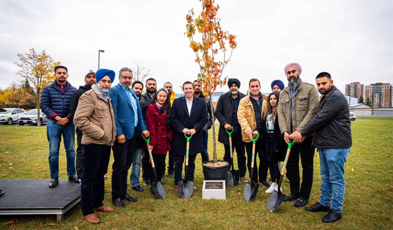 Canadian city pays tribute to Sidhu Moose Wala, plants a tree