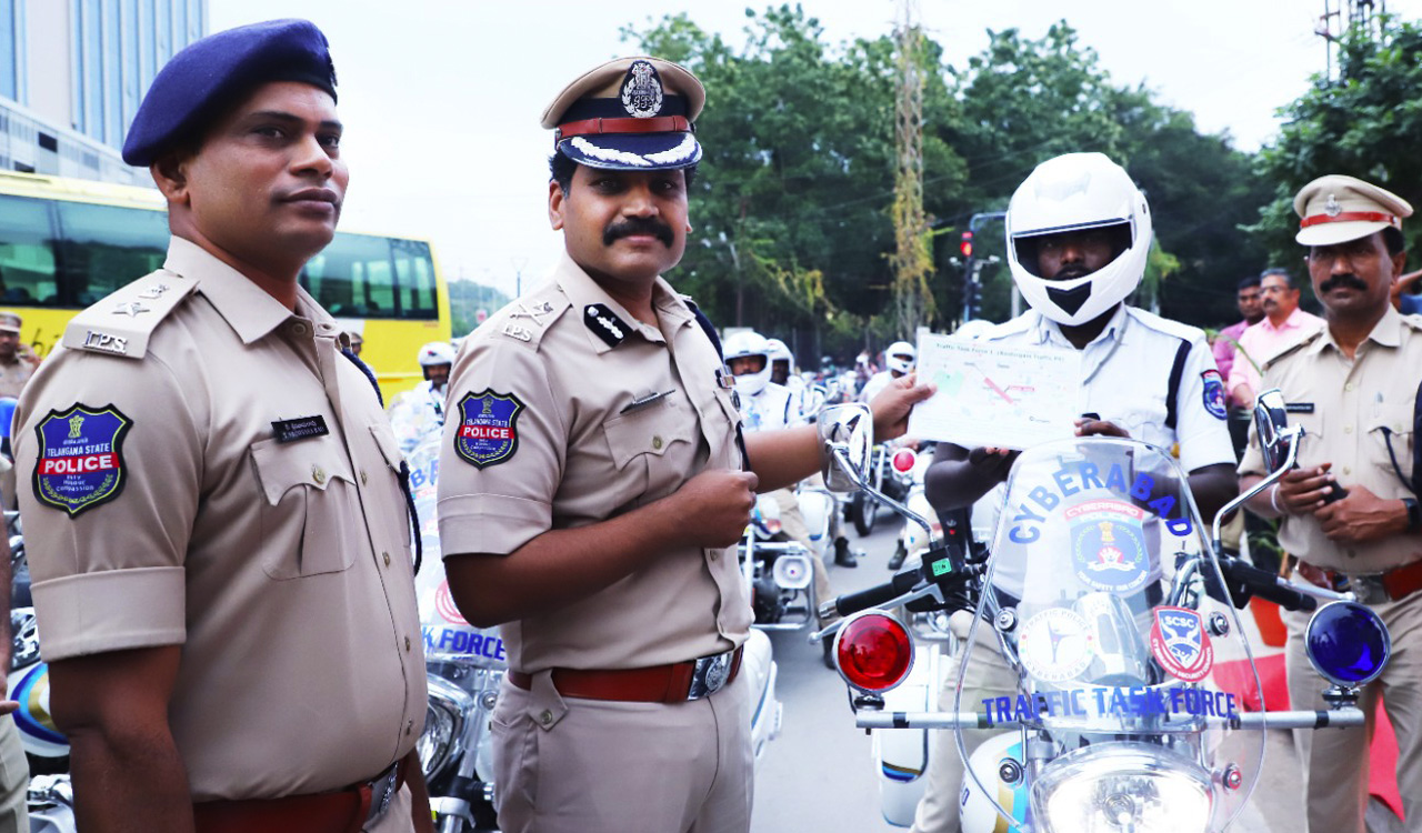 Cyberabad cops launch ten more Traffic Task Force teams to ensure free flow of traffic