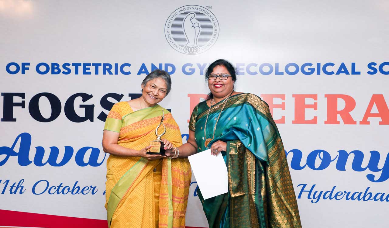 Hyderabad: Dr Evita Fernandez honoured with FOGSI-DHEERA award