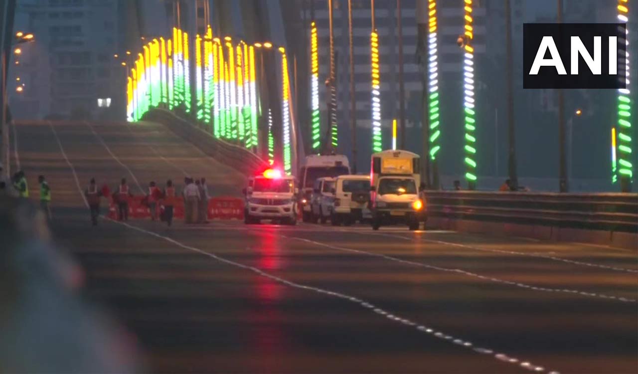 Dussehra tragedy: 5 killed, 13 hurt on Bandra-Worli Sea Link in 5 vehicles accident