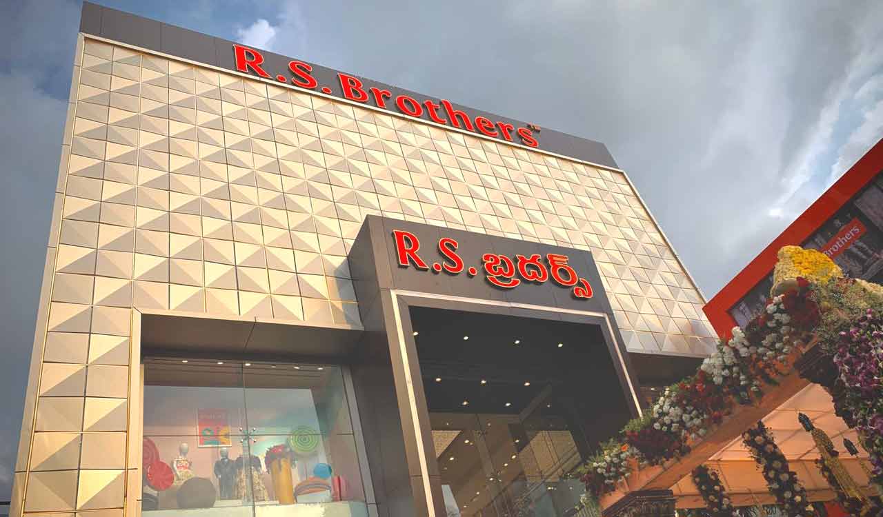 IT raids on RS Brothers at multiple locations in Hyderabad