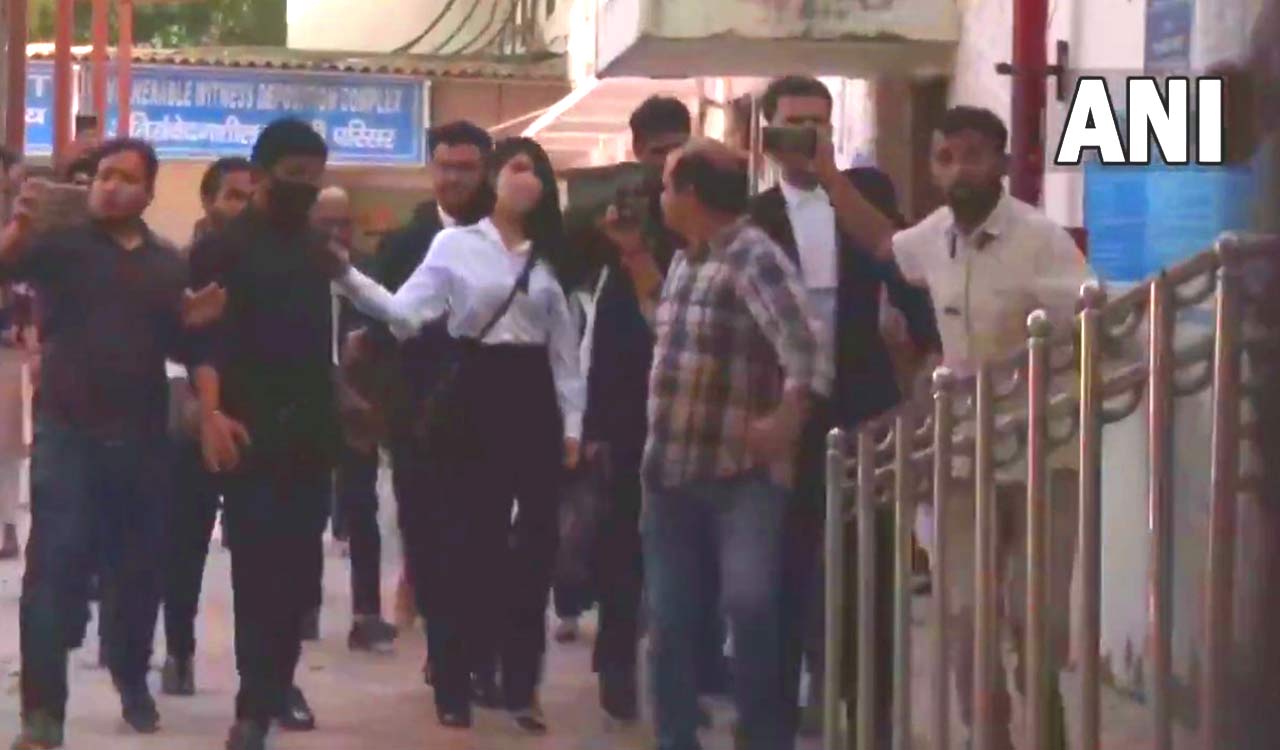 Jacqueline Fernandez appears at Delhi Court for bail hearing