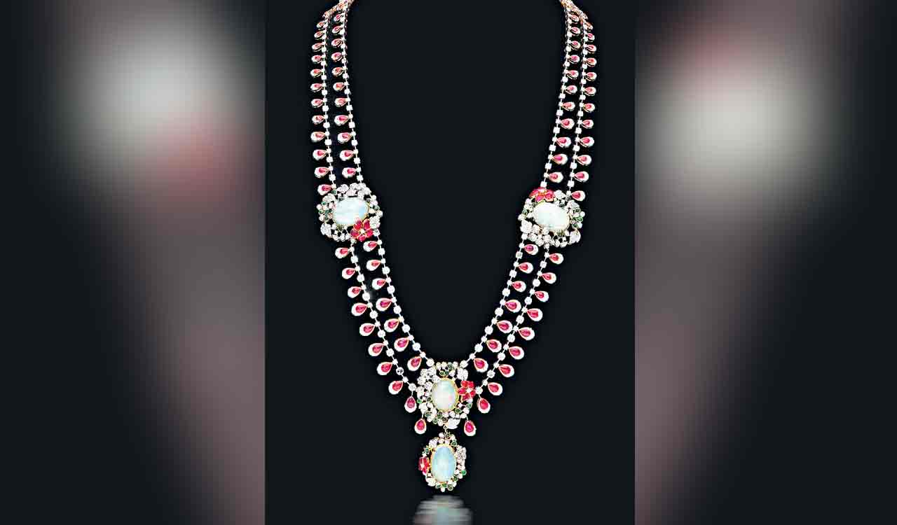 Bring home unique jewellery