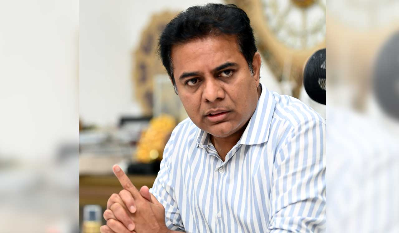 KTR demands OBC Ministry in Centre, repeal toddy ban in Karnataka