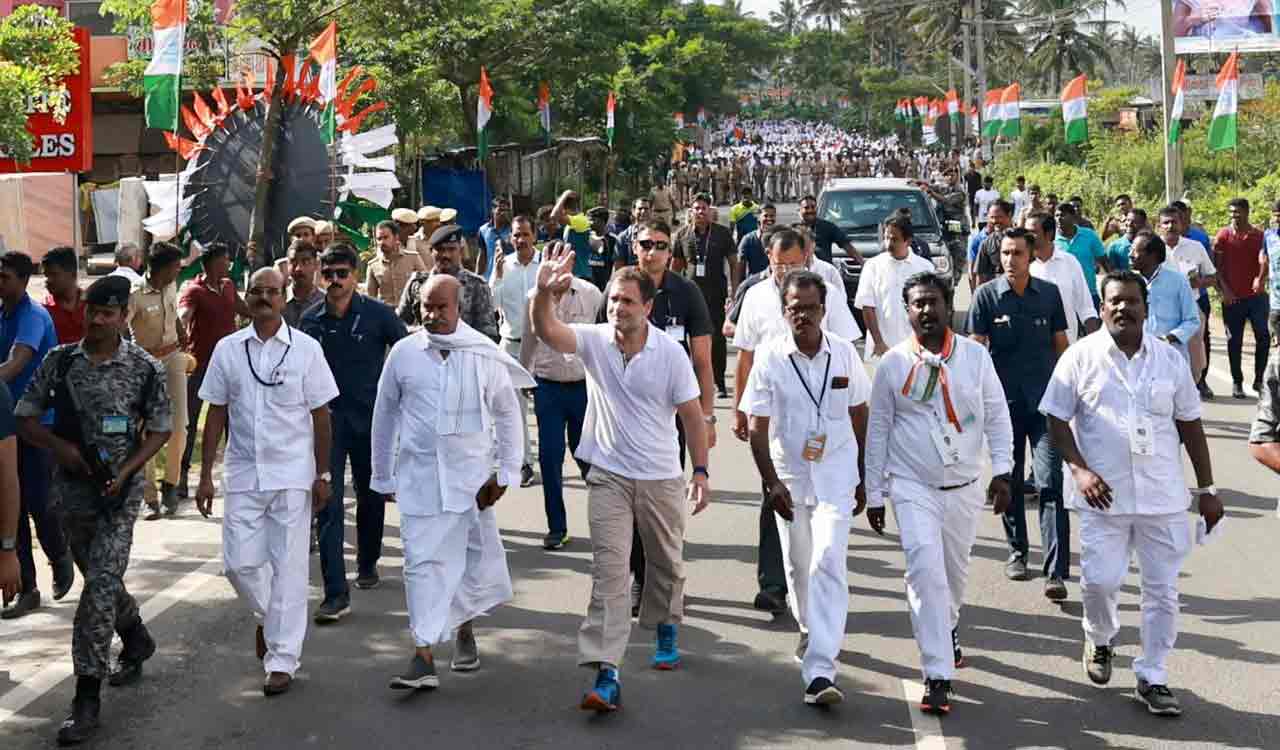 Karnataka’s response to Bharat Jodo Yatra leaves ruling BJP worried