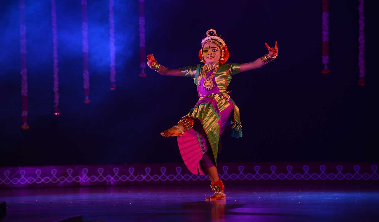 Avani performs Kuchipudi Arangetram at Shilpakala Vedika