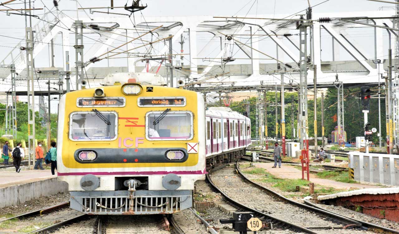 Hyderabad: Woman jumps from MMTS train to escape from molester, sustains injuries