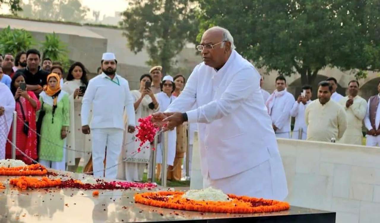 Mallikarjun Kharge to formally take over as Congress president Mallikarjun Kharge to formally take over as Congress president