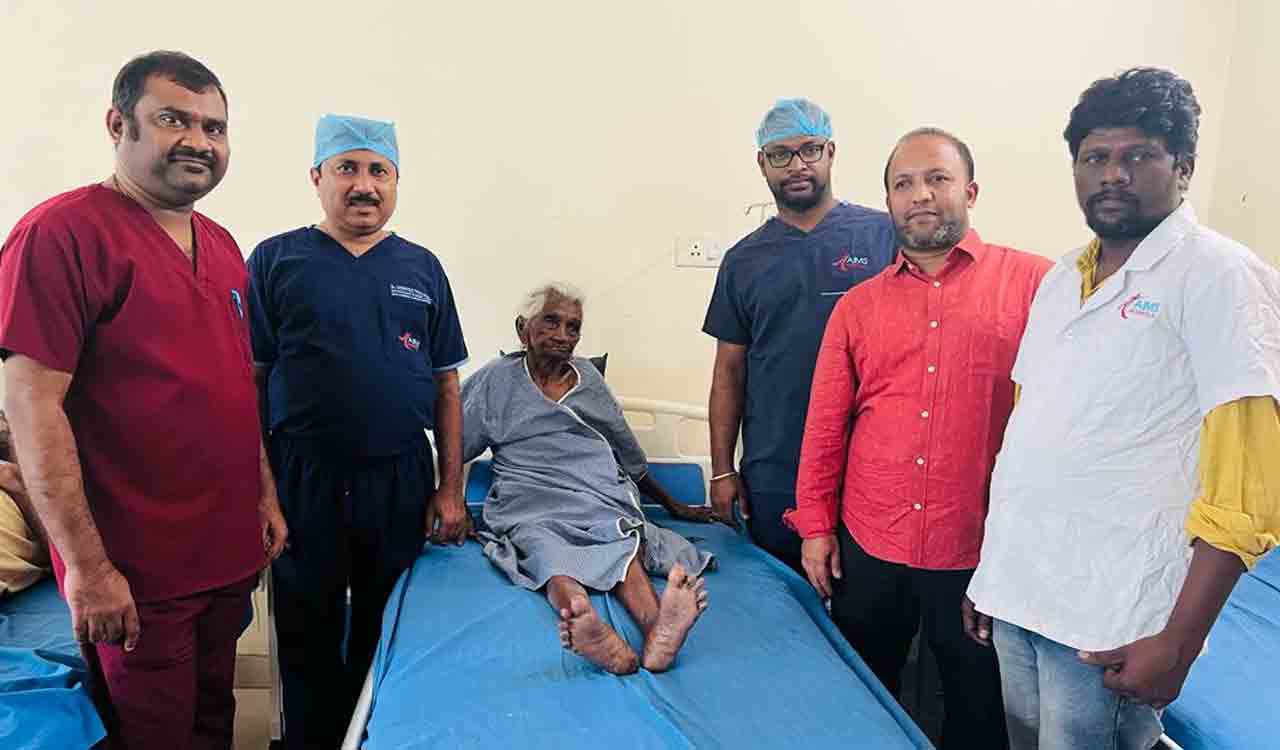 Mancherial: Doctors of AIMS Hospital give new lease of life to centenarian