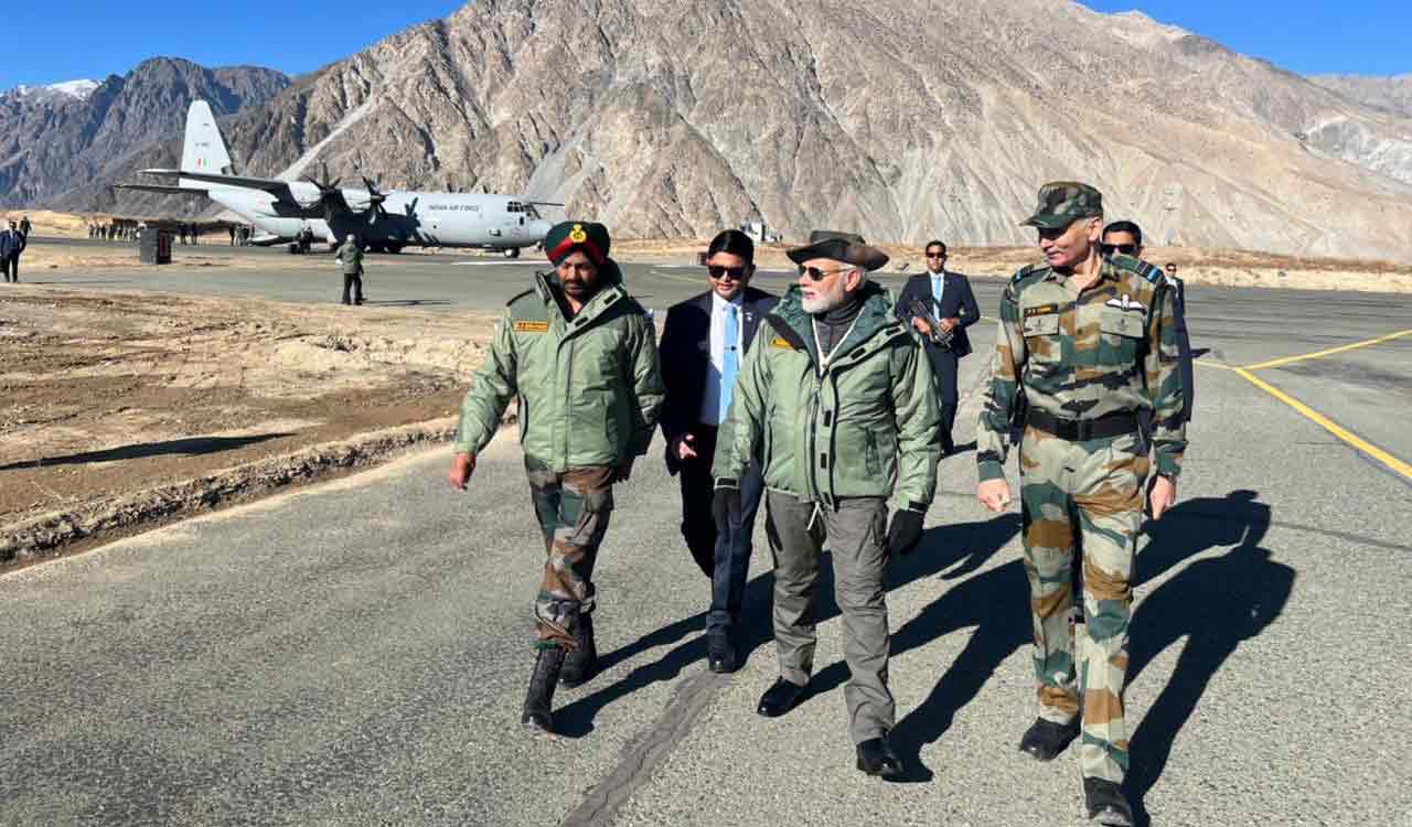 Modi in Kargil to celebrate Diwali with soldiers