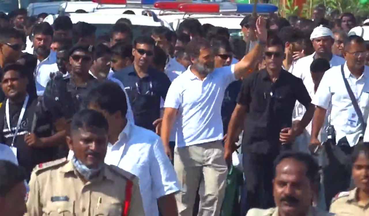 Rahul Gandhi’s Bharat Jodo Yatra enters 4th day in Telangana