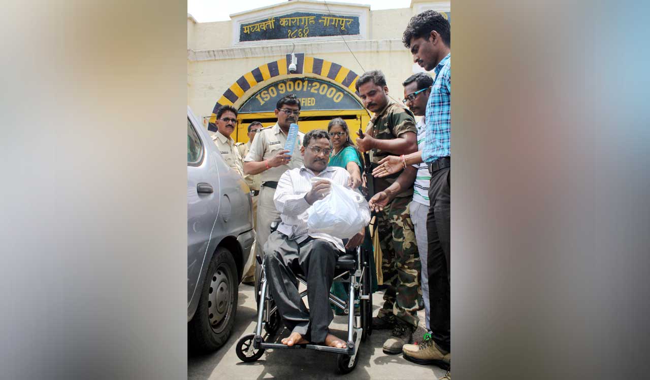 SC to hear on Saturday Maharashtra govt’s appeal against acquittal of GN Saibaba