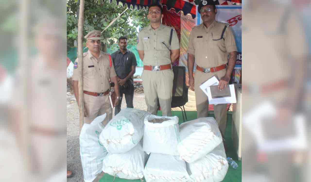 Dry ganja worth Rs 10 lakh seized in Mahabubabad