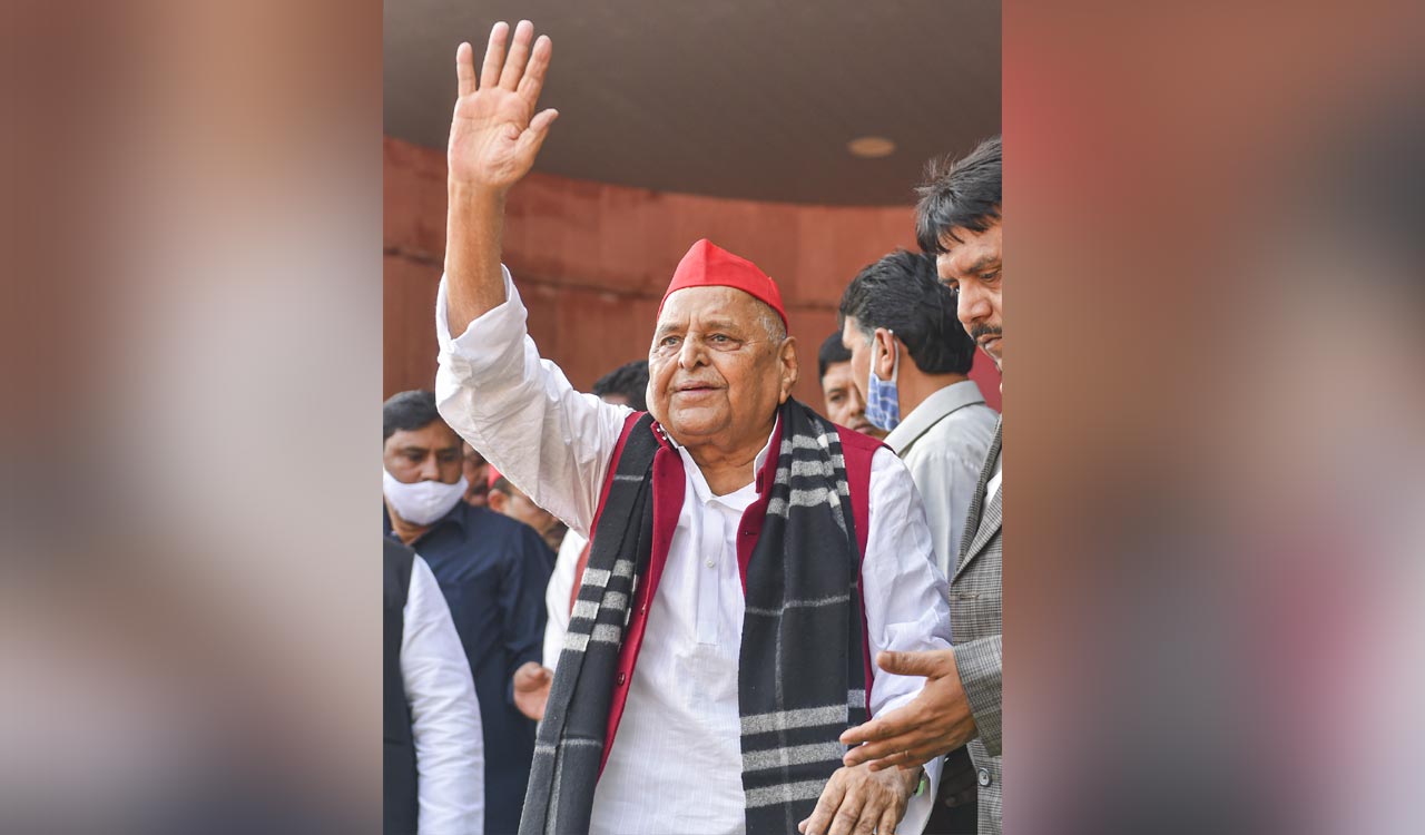 Samajwadi Party founder Mulayam Singh Yadav dies at 82
