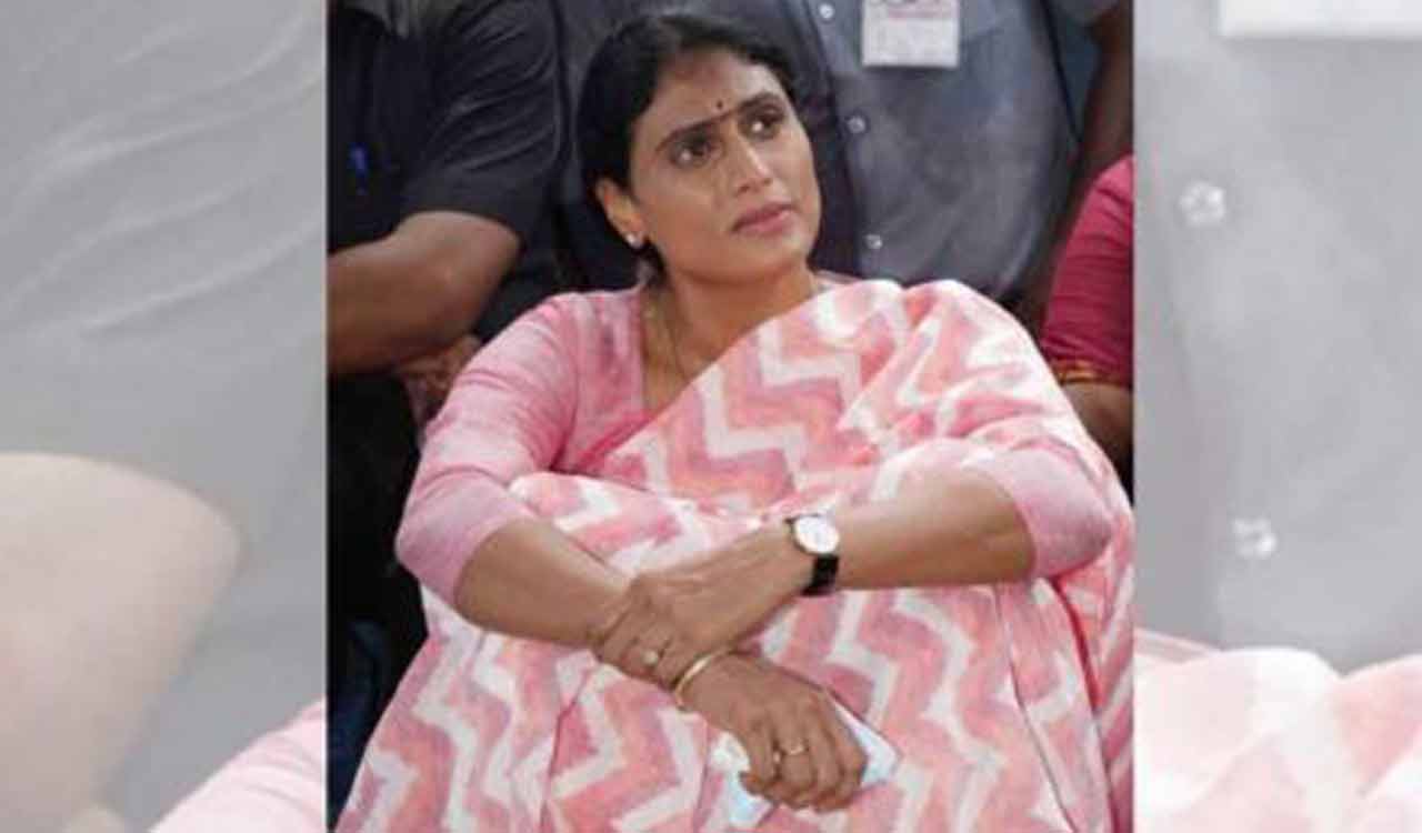 SC, ST atrocity case registered against YS Sharmila in Sangareddy district