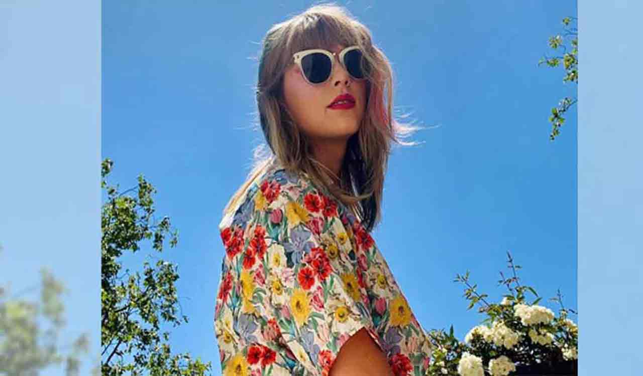 Taylor Swift’s album ‘Midnights’ creates history with 3 Guinness World Records