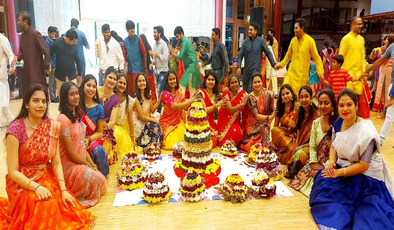 Telugu community in Germany celebrates Bathukamma and Dasara