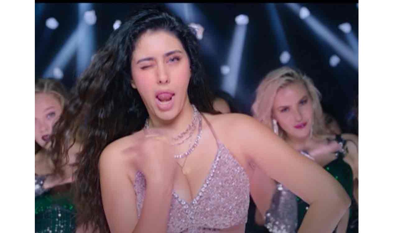 Warina Hussain gives another mega blast with her latest song ‘Blast Baby’