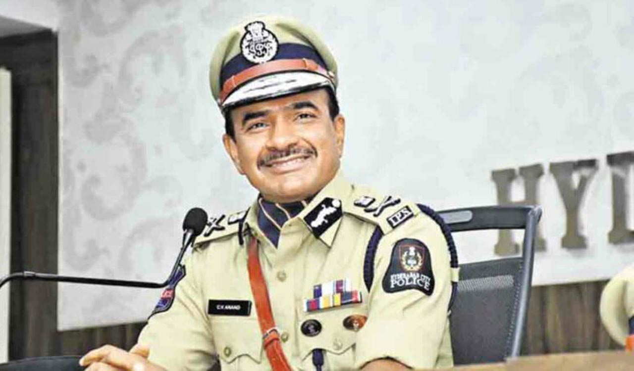 Hyderabad CP thanks citizens for cooperating with police during festivals