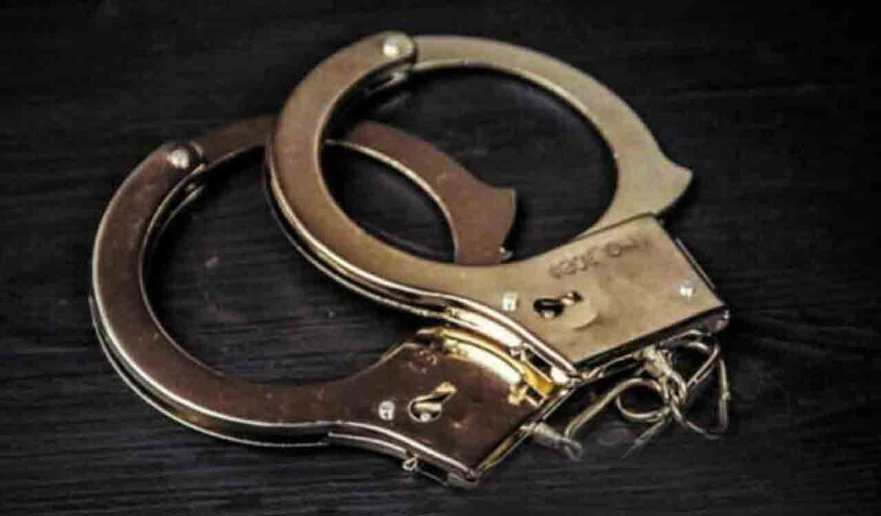 Hyderabad: Two held for lorry theft