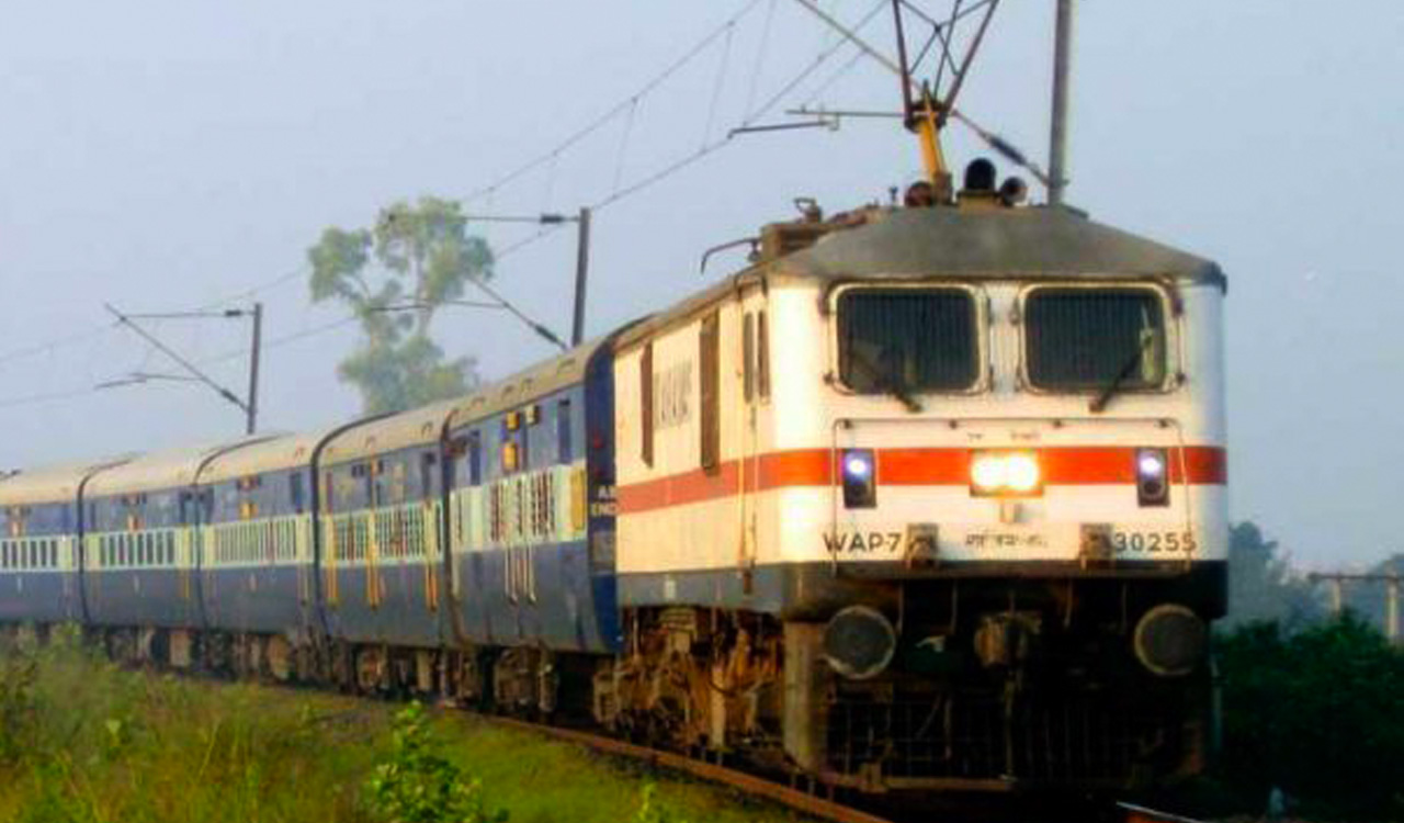 South Central Railway to run special trains to clear Dasara rush