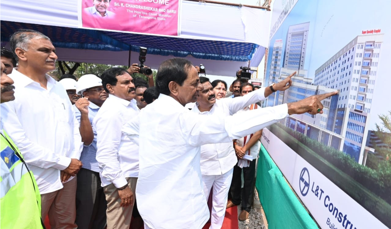 CM KCR expresses displeasure over Warangal Super Specialty Hospital design