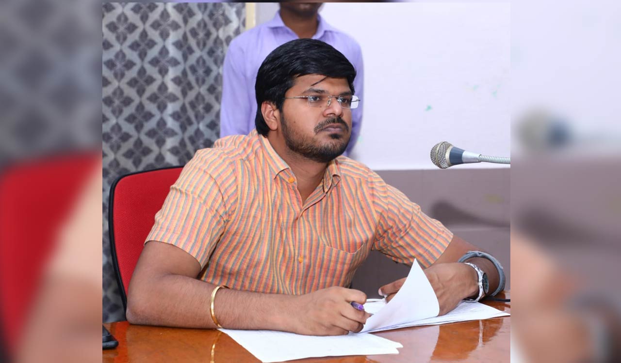 Khammam: Speed up grounding of Dalit Bandhu units, Collector tells officials