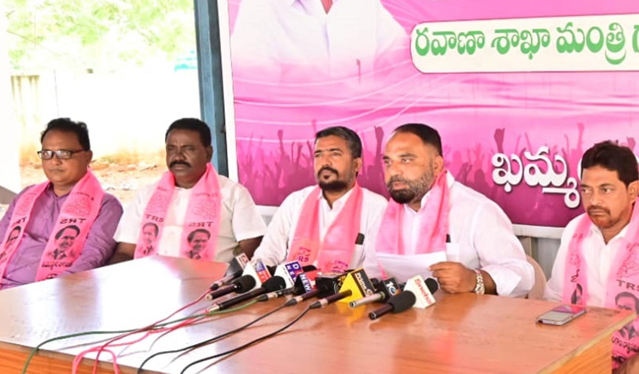 No role of Puvvada in municipal complex demolition: TRS minority wing