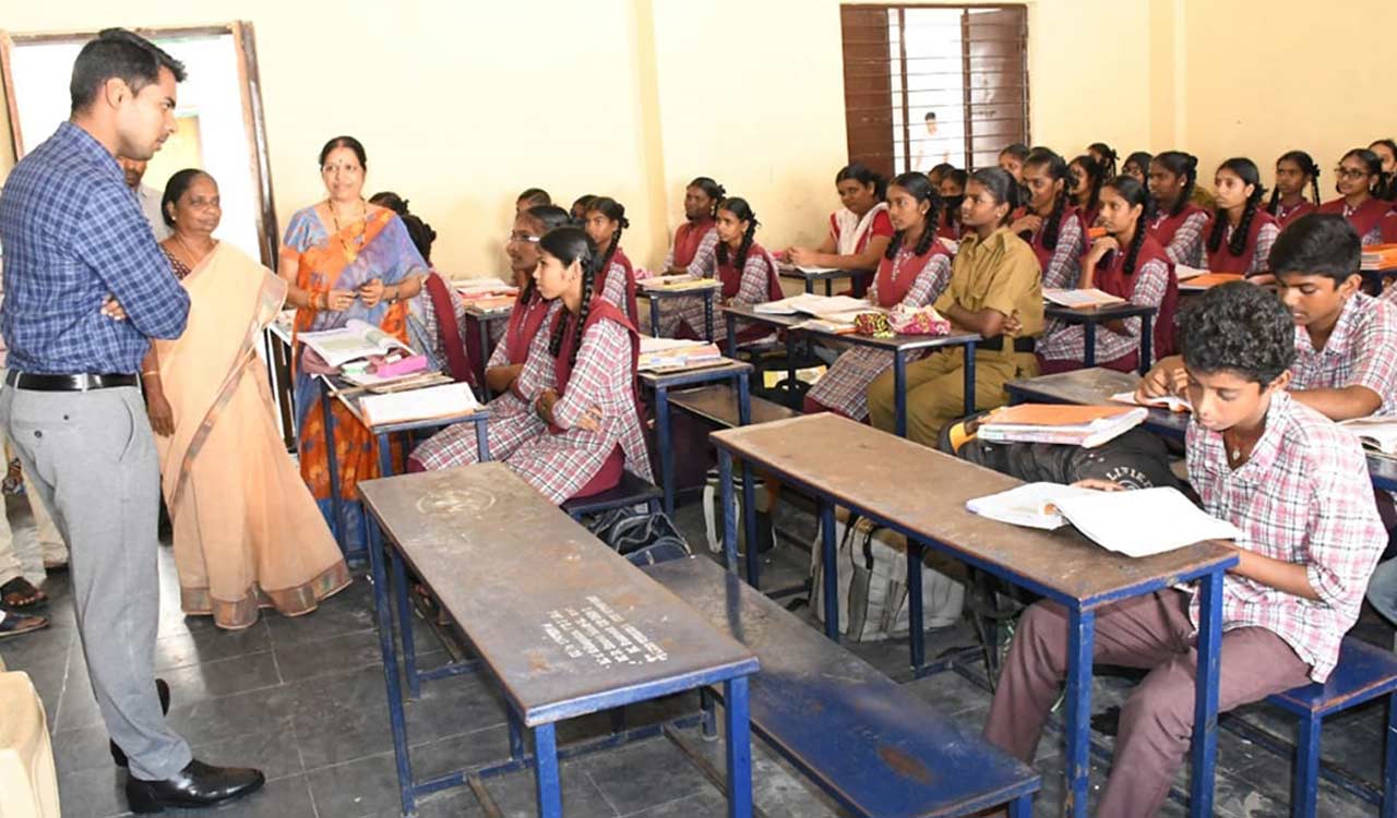 Implement FLN schedule effectively, Kothagudem Collector tells teachers