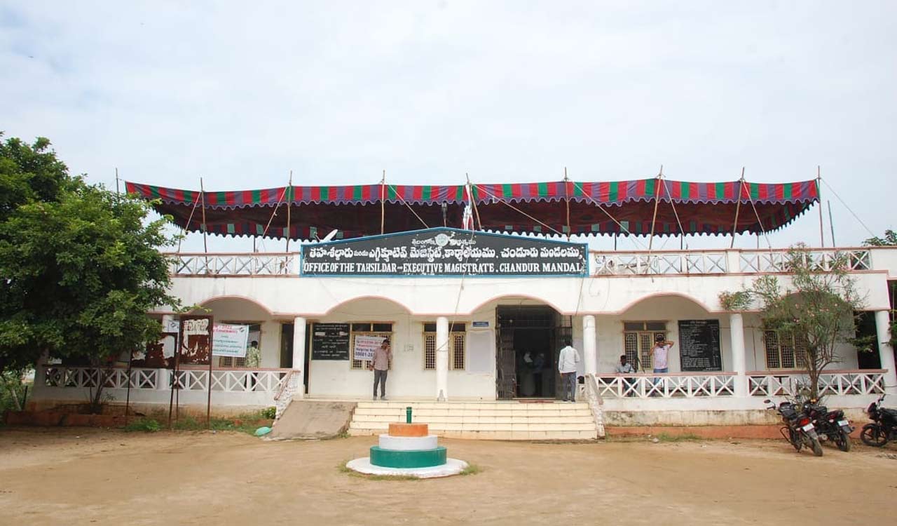 Two nominations received for Munugode by-elections on the first day