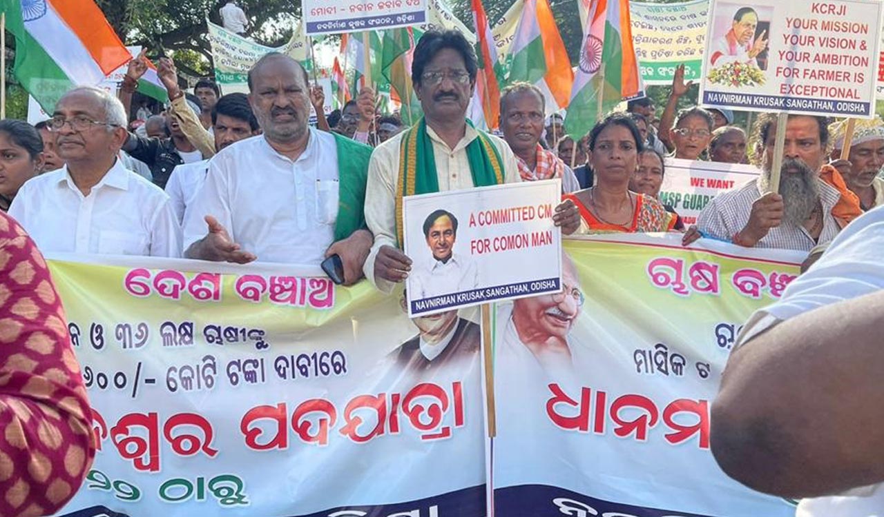 Demand for Telangana’s farmer welfare schemes echoes in Odisha streets