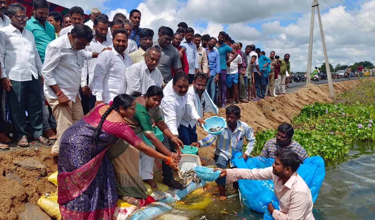 Wardhannapet MLA lays foundation for several development works