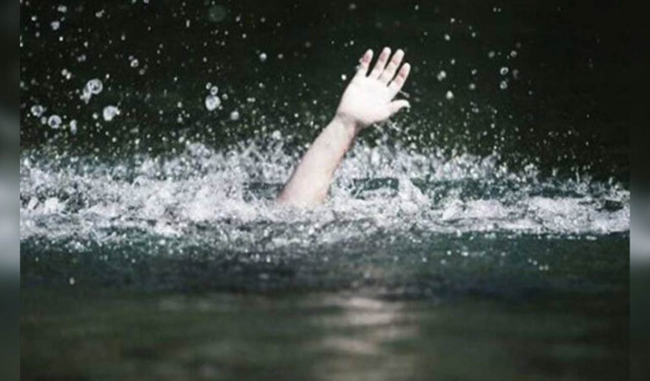 Nalgonda: Youngster washed away in NSP left canal