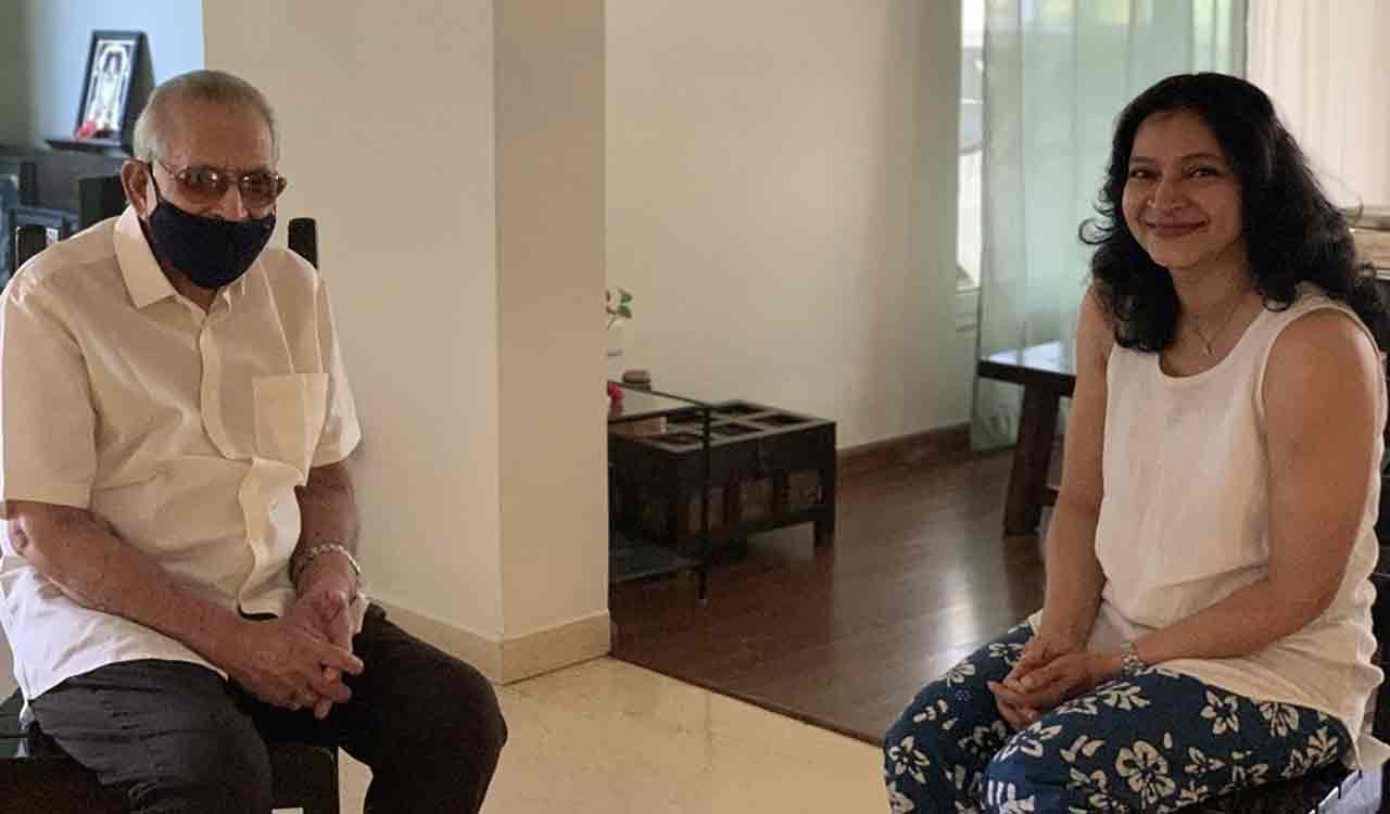 Manjula Ghattamaneni grieves deeply for her father superstar Krishna