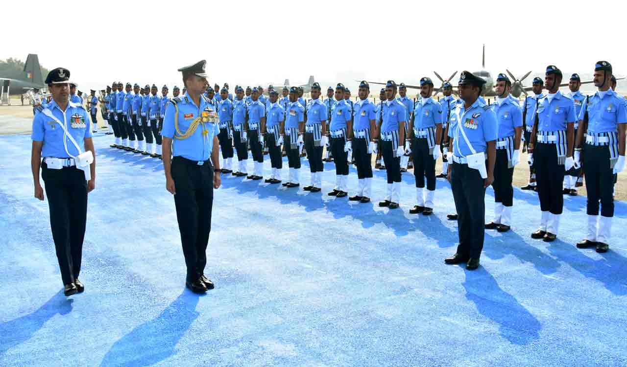 AOC-IN-C Training Command visits Air Force Station in Begumpet