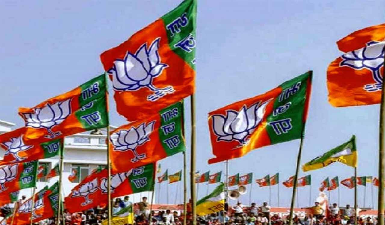 As Assembly poll buildup picks up in MP, BJP leaders busy grooming their sons
