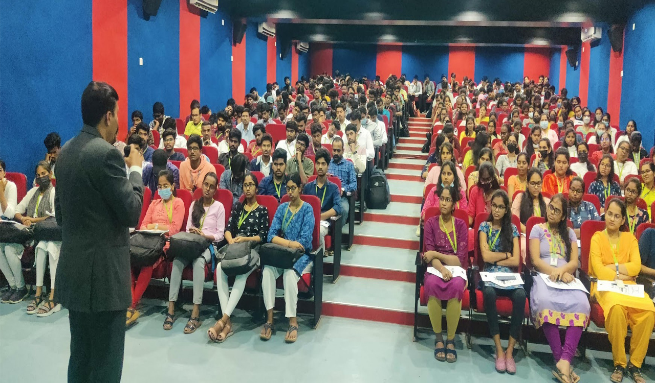 Madhu Film & Tv Institute Hyderabad Telangana Study abroad: Career session organized at CMRCET in Hyderabad-Telangana