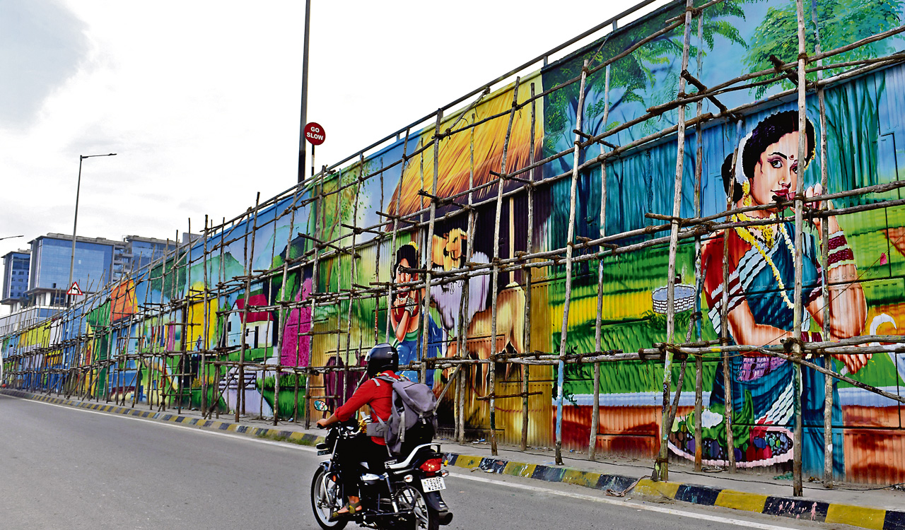 Hyderabad flyovers get colourful makeover