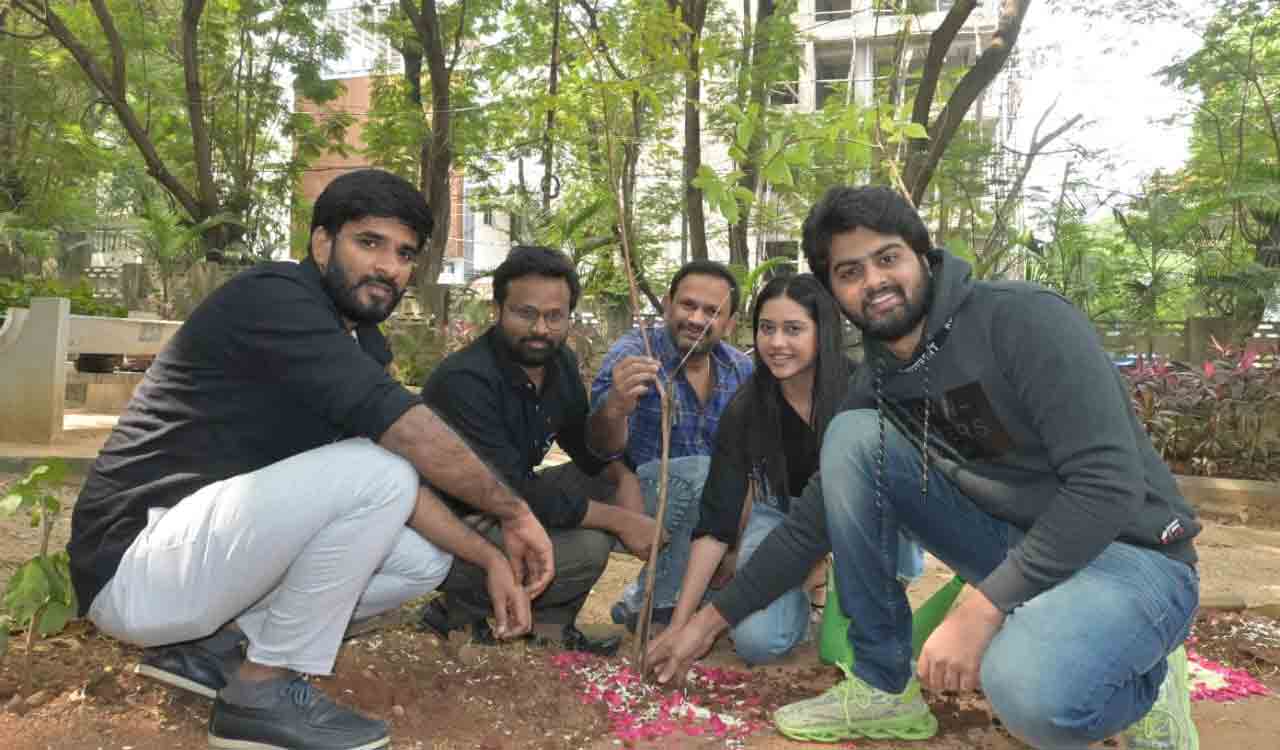 Hyderabad: Madhi movie team joins Green India Challenge