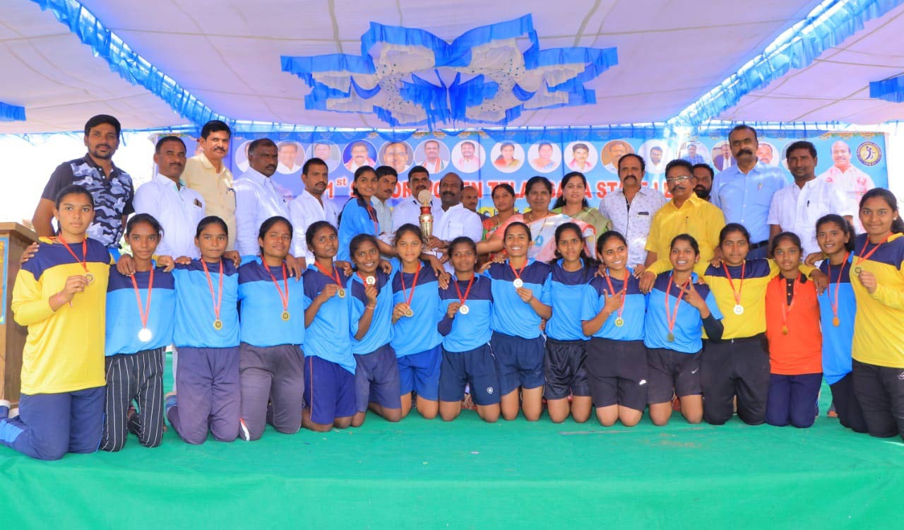 Warangal emerge victorious at TS Senior Girls Handball Championship