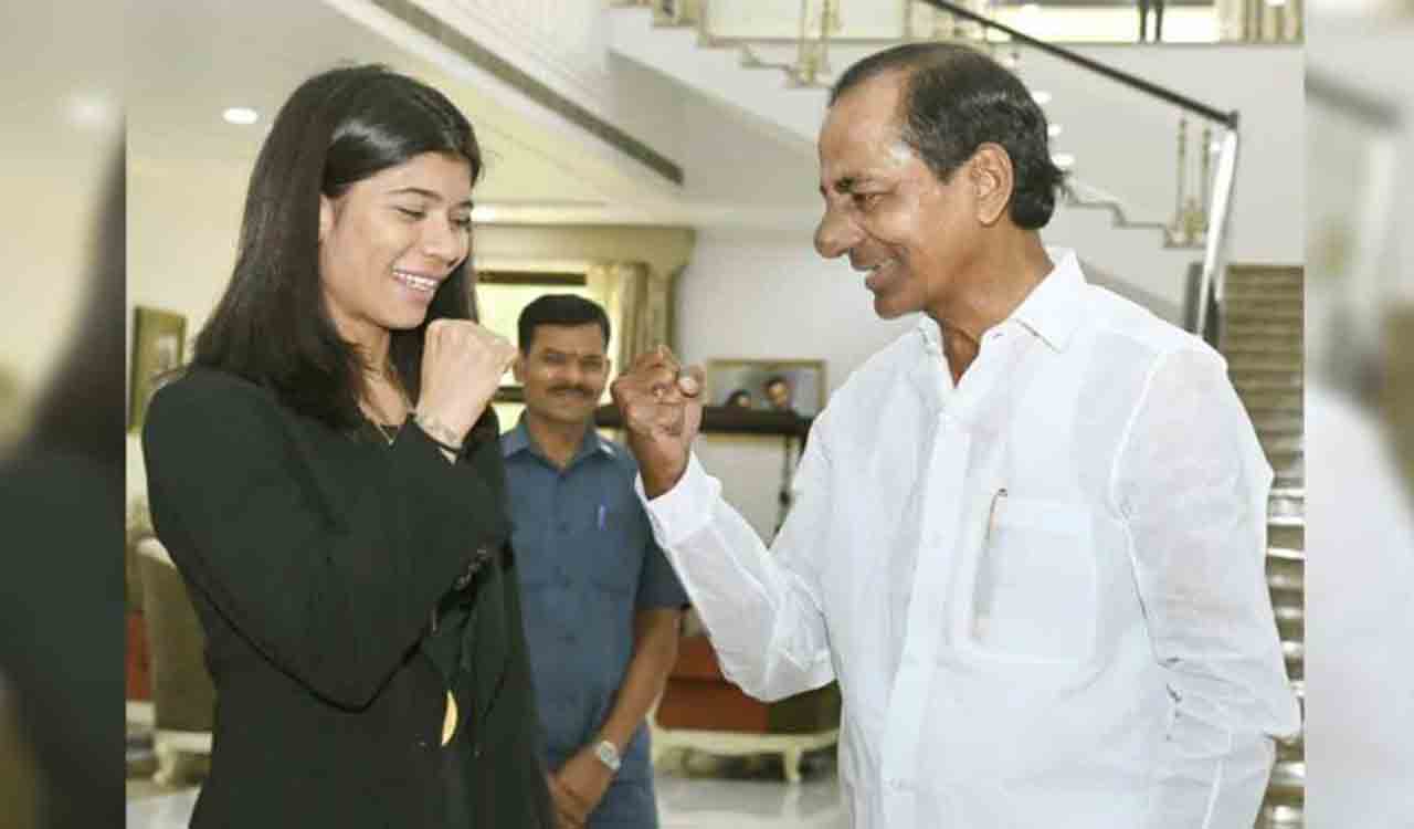 Arjuna Award: CM KCR congratulates women boxer Nikhat Zareen