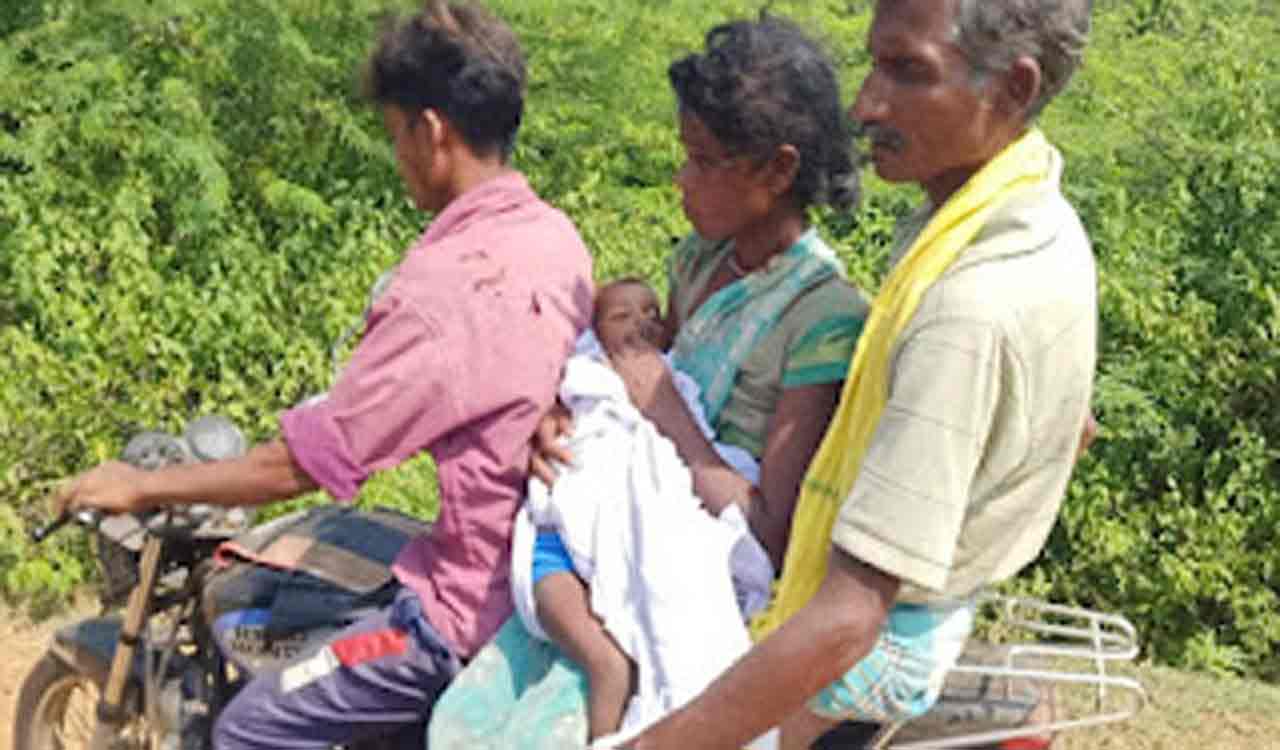 Man carries daughter’s body on bike after hospital refuses ambulance in Khammam