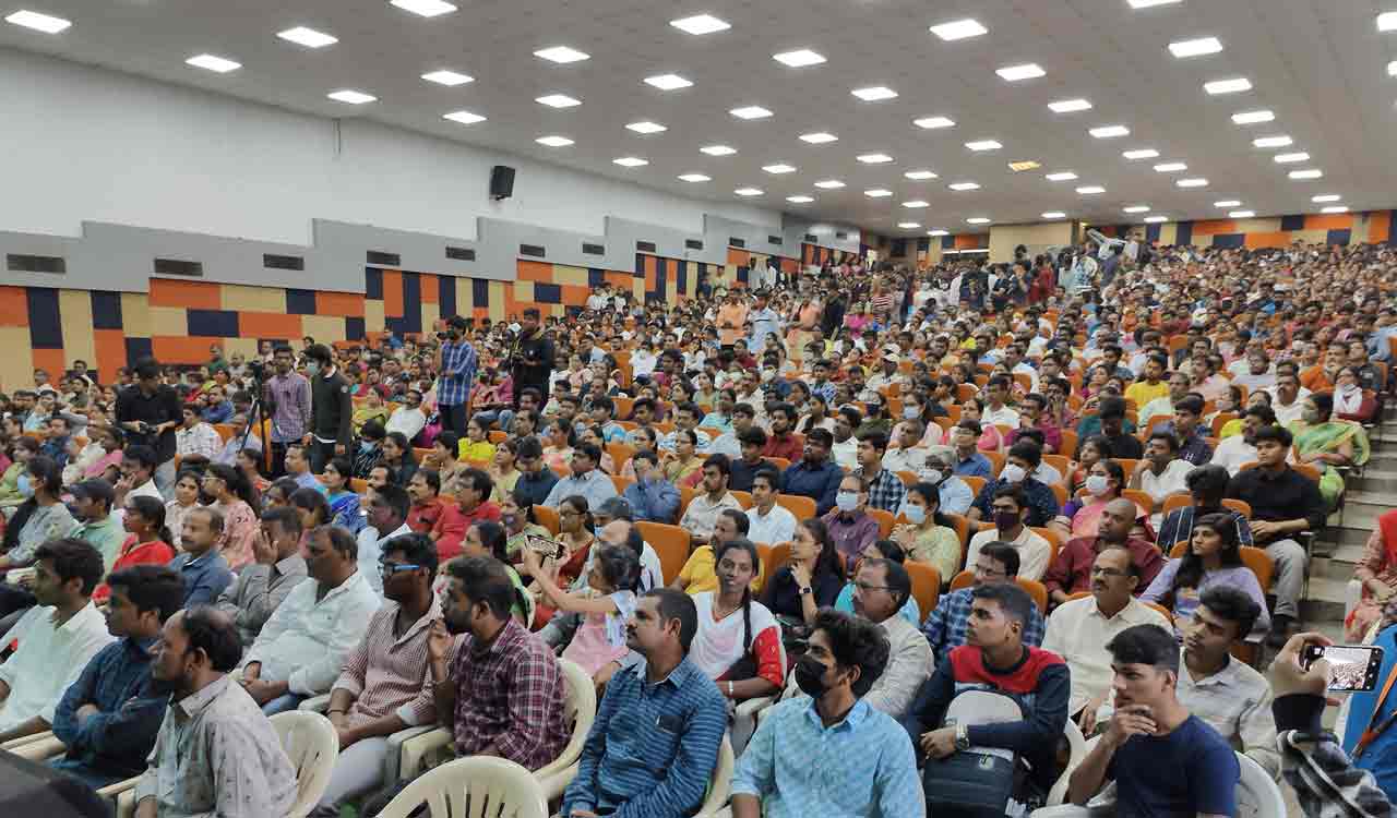 Hyderabad: MLRIT conducts orientation day for first year students