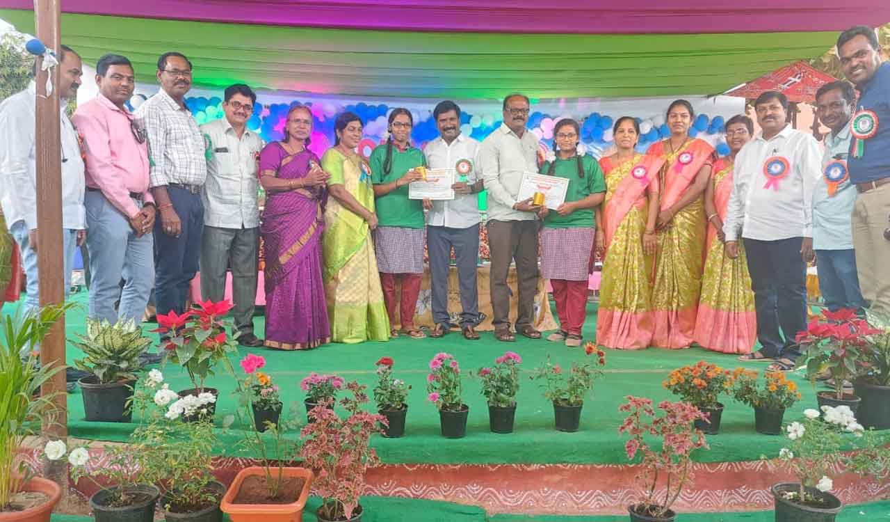 Mancherial: Zonal-level science fair held at TSWRC (Girls)-Bellampalli concludes