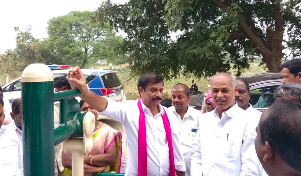 Medak MP lays foundation for open gym in Mirudoddi