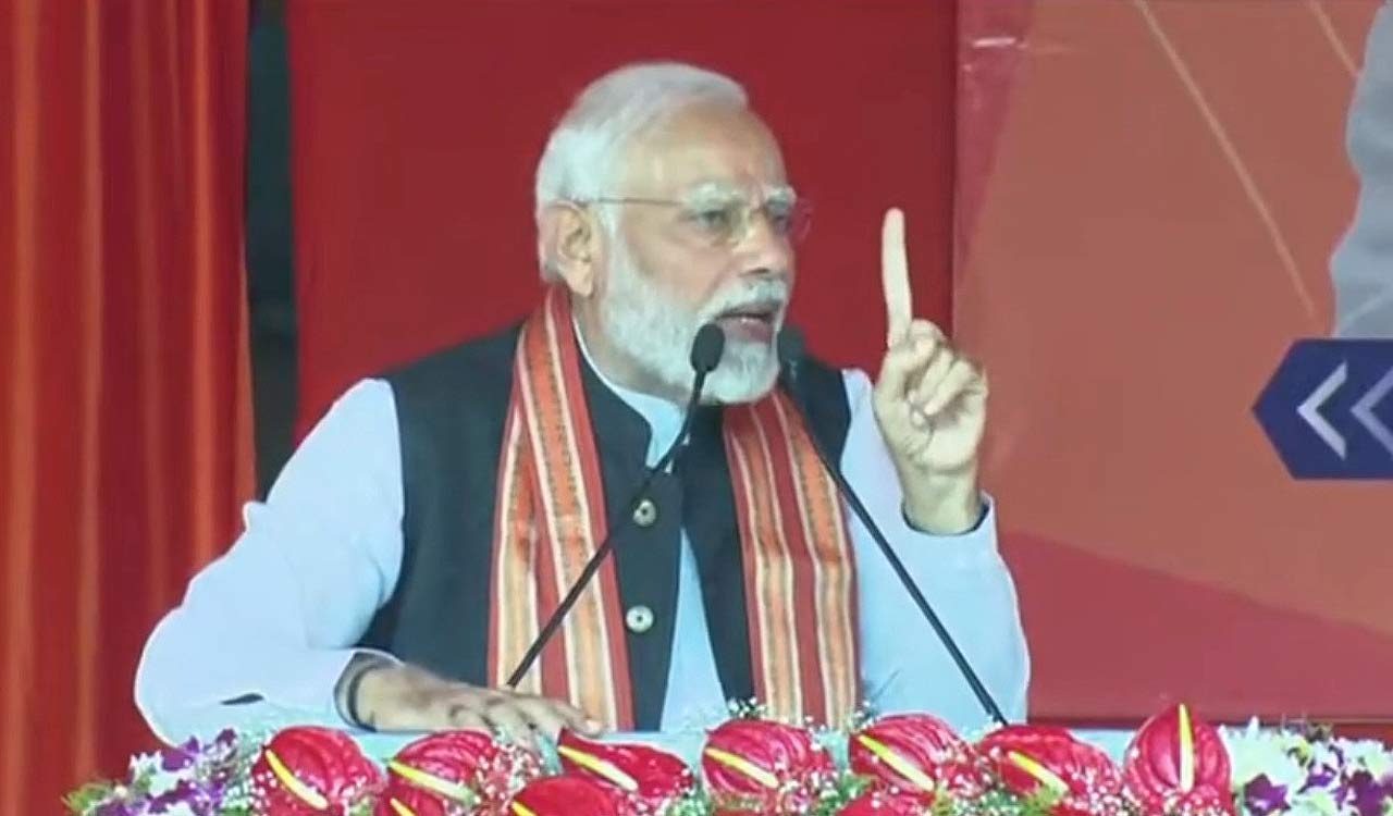 Modi speaks to party workers in Hyderabad, says lotus will bloom in TS