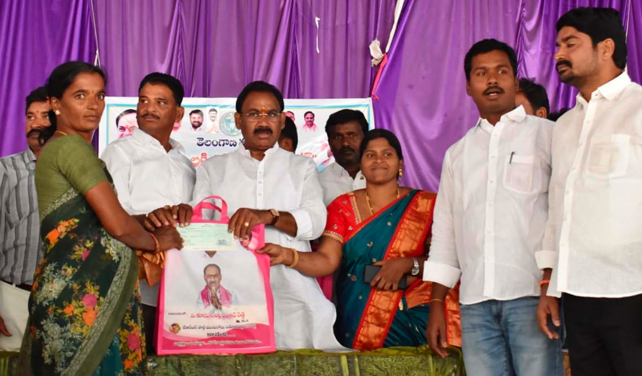 Rajgopal Reddy trying to create unrest in Munugode: Koosukuntla