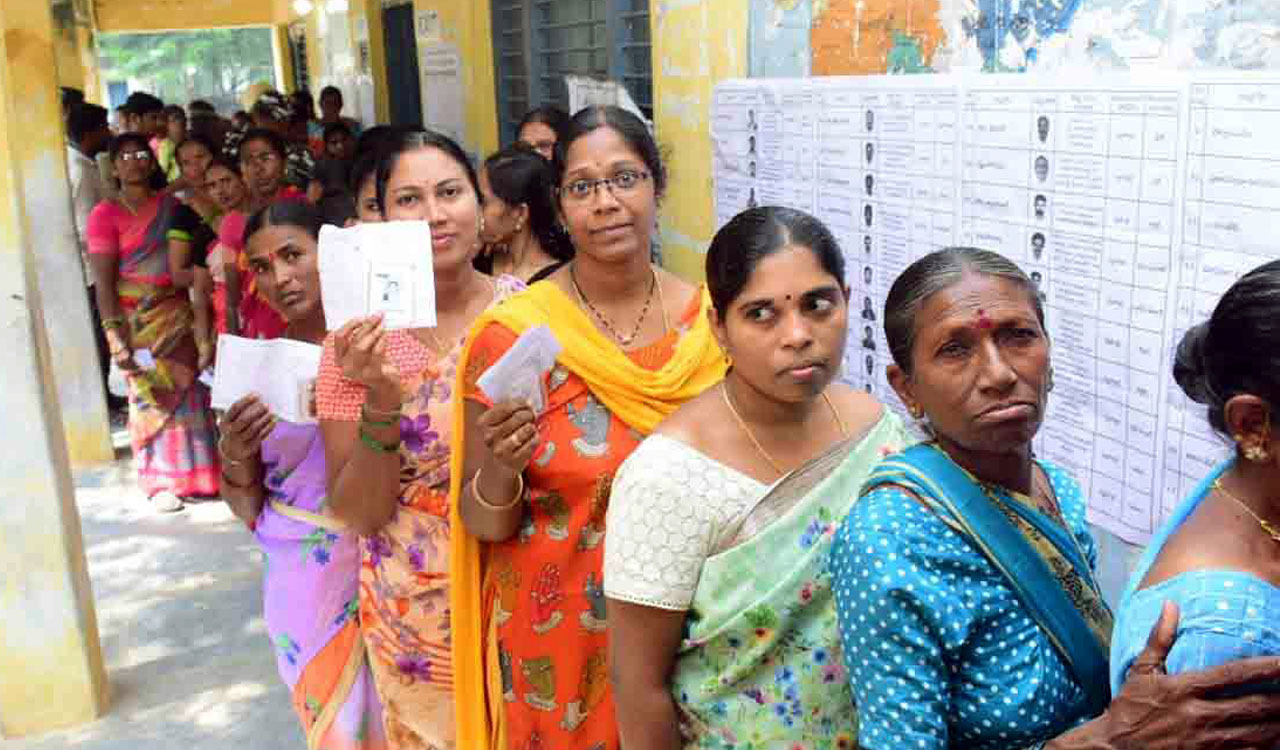 Barring three incidents, polling of Munugode by-poll completed peacefully