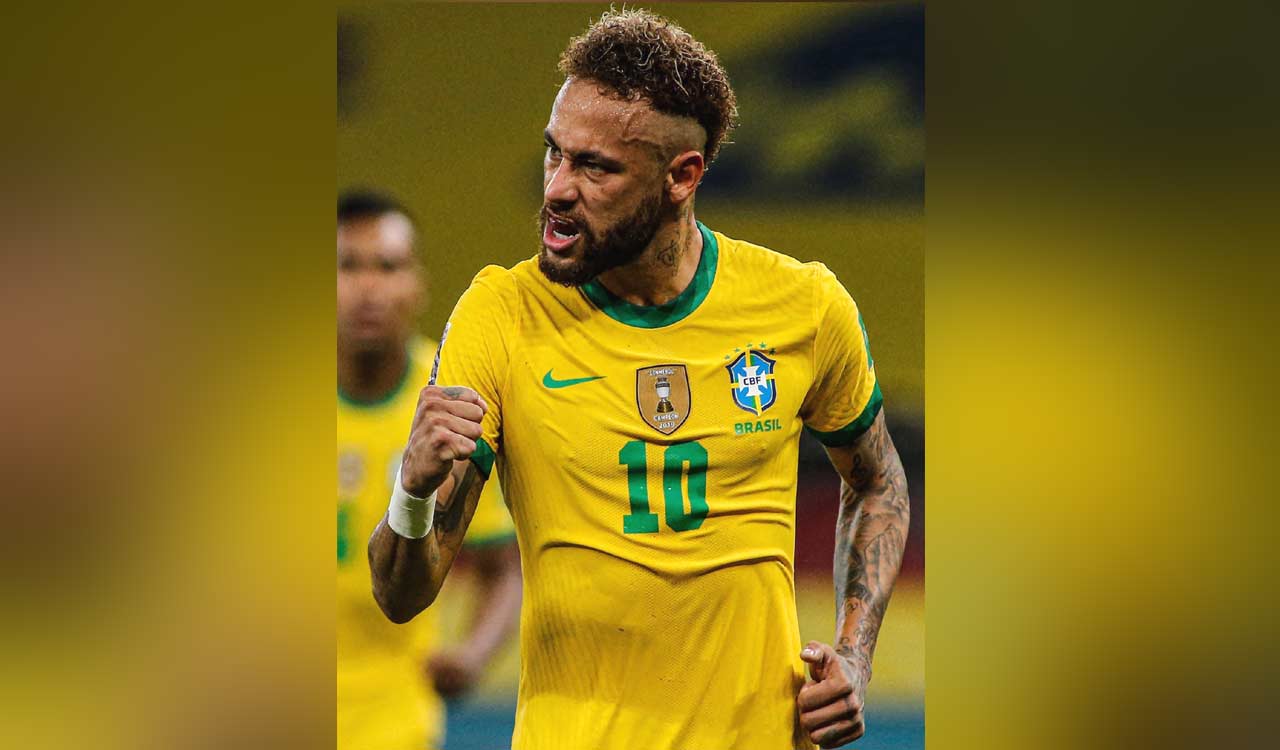Neymar to play on at World Cup despite injury: Brazil coach Tite