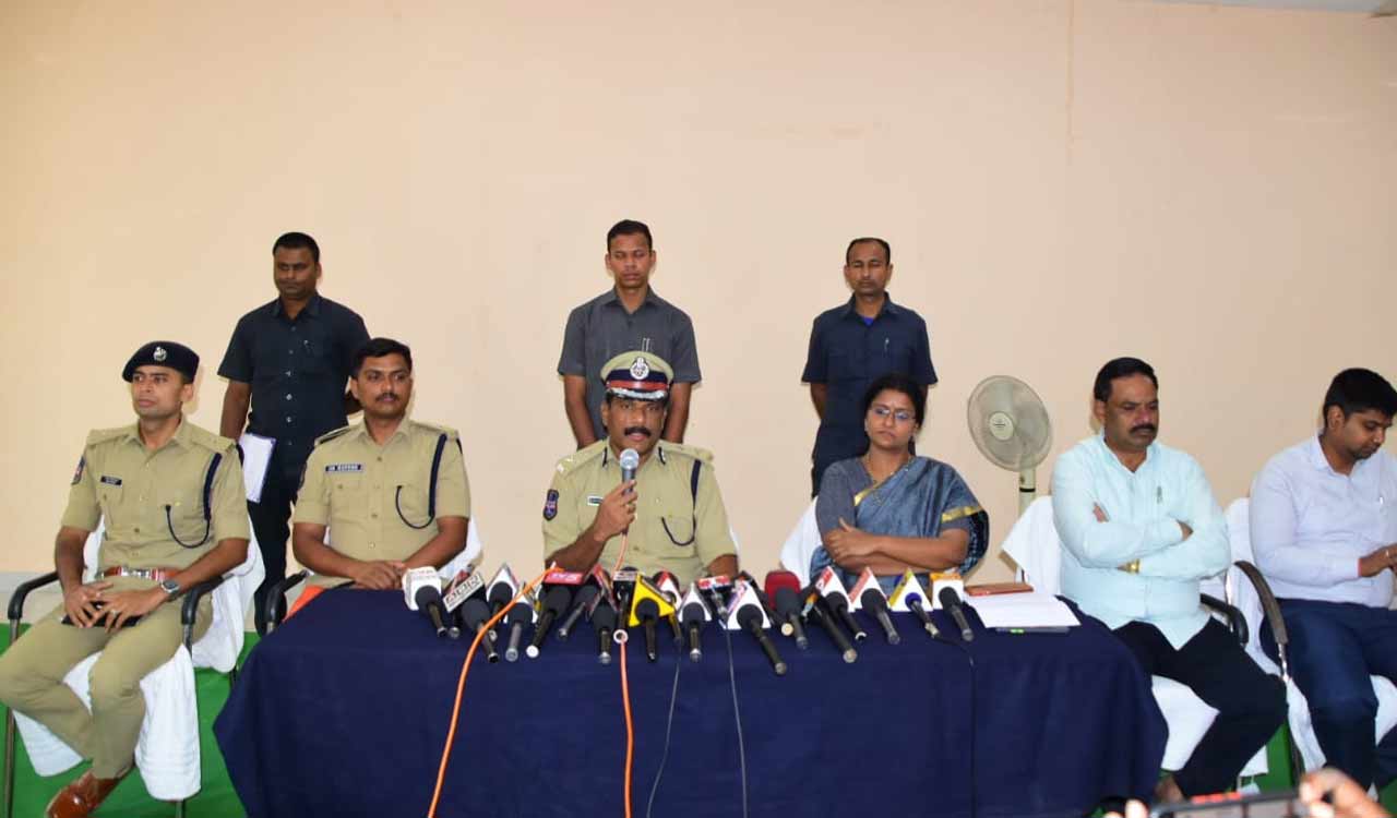 Peddapalli Collector seeks cooperation from public for peaceful completion of PM’s tour